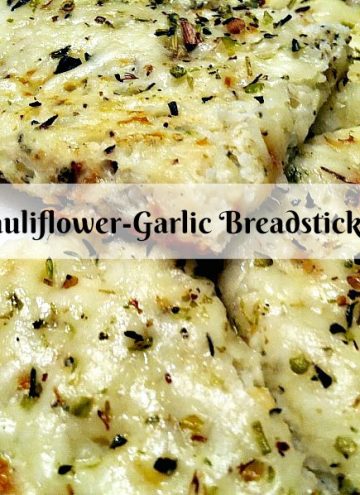 Low Carb Cheesy Cauliflower-Garlic Breadsticks looks and tastes like cheesy bread!