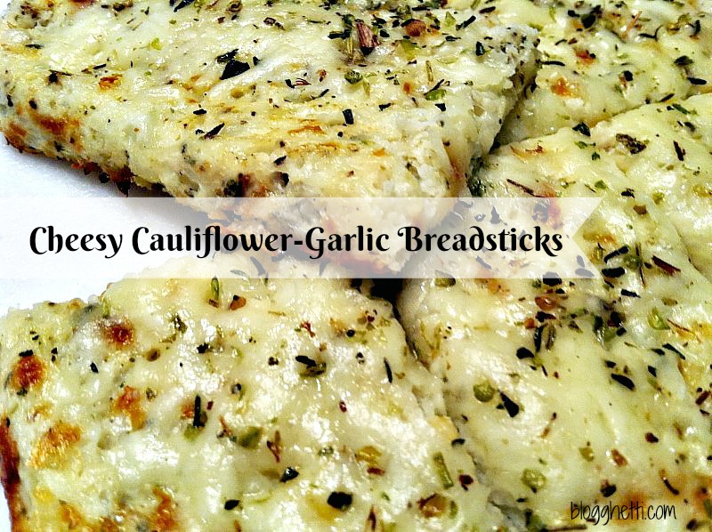 Low Carb Cheesy Cauliflower-Garlic Breadsticks looks and tastes like cheesy bread!