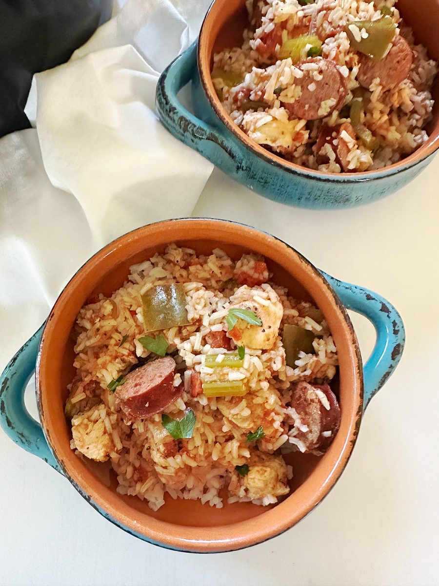 close up bowl with chicken and rice