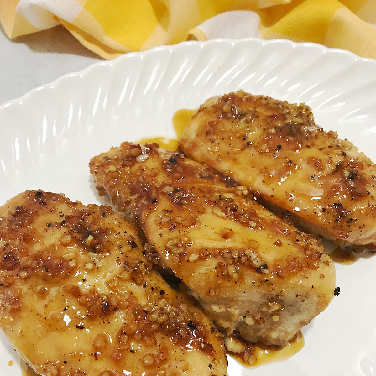 feature image for garlic and brown sugar chicken