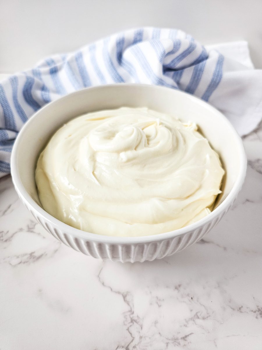 bowl of Cream cheese frosting