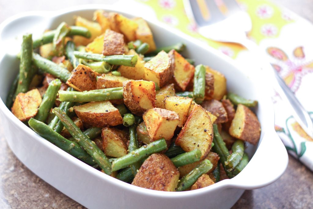 turmeric-potatoes-and-green-beans-1