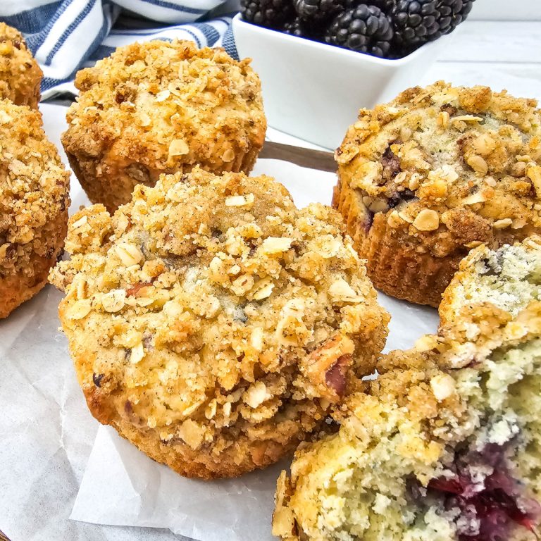 feature image for easy blackberry muffins with crumb topping