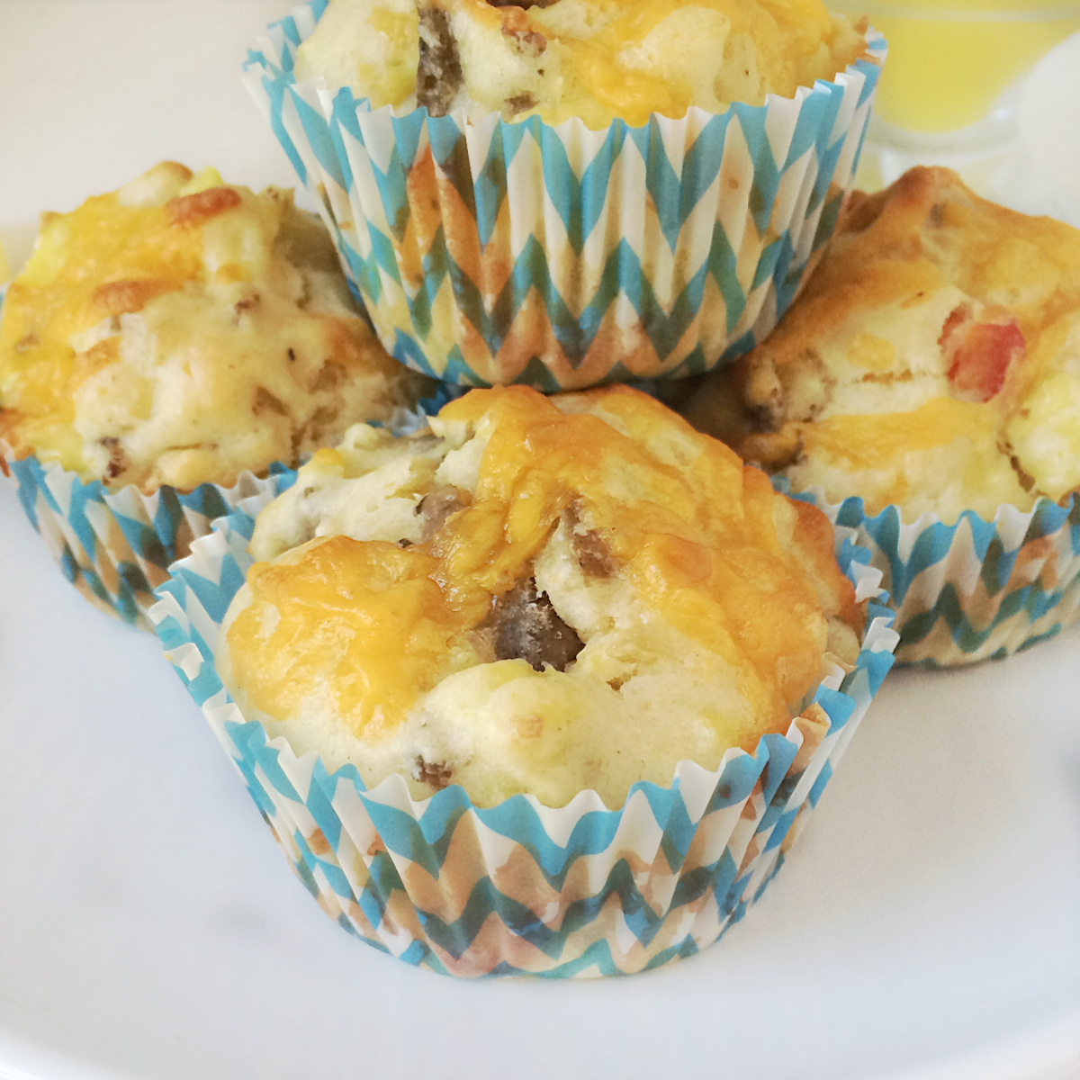 feature image of breakfast muffins on plate