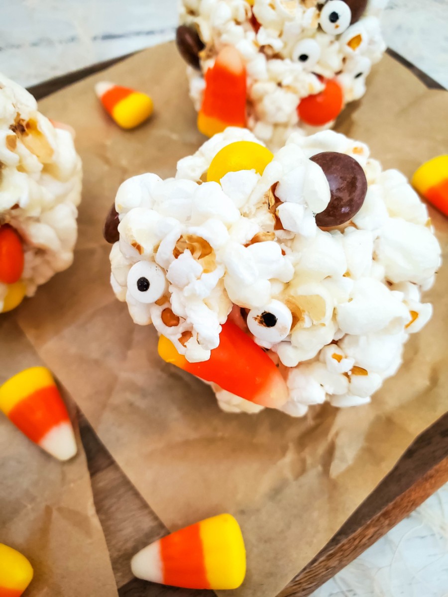 fun halloween treat - popcorn balls with candy