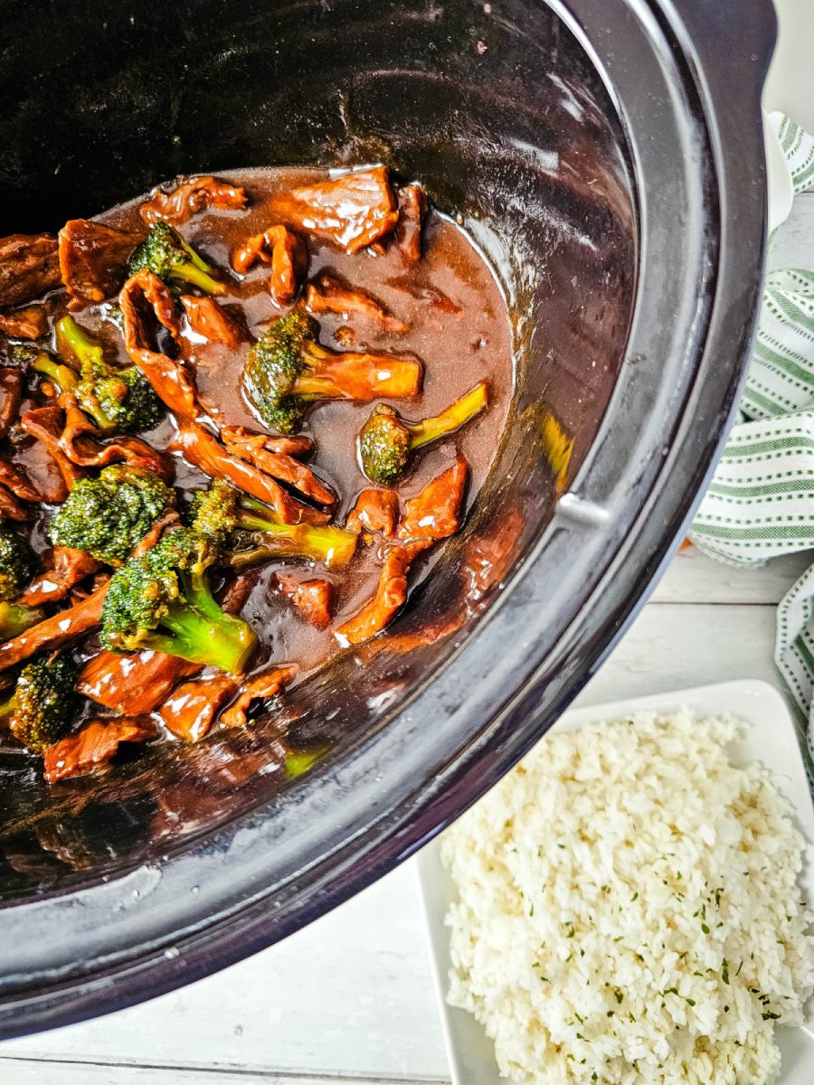 beef and broccoli cooked in crock pot
