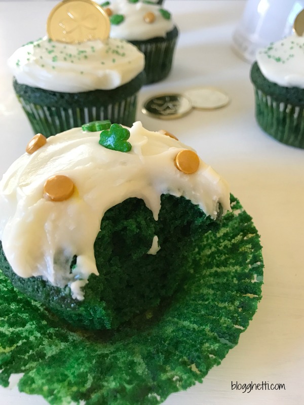 A green twist on the the classic red velvet, these Green Velvet Cupcakes with a homemade cream cheese frosting are perfect for your St. Patrick's Day celebrations. The cupcakes are made from scratch with a no-fail cake recipe.