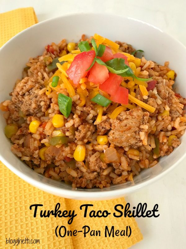 Turkey Taco Skillet One Pan Meal #turkey #onepan #taco