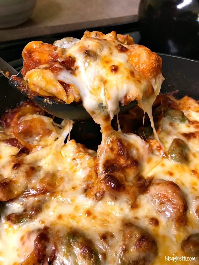 Cheesy Tr-Colored Tortellini Skillet Bake