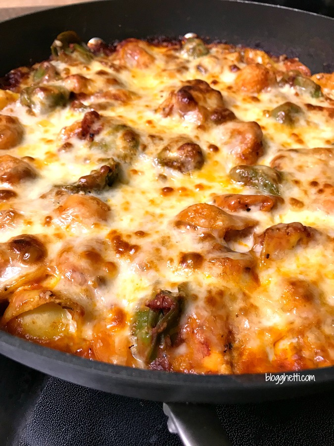 Cheesy Tr-Colored Tortellini Skillet Bake