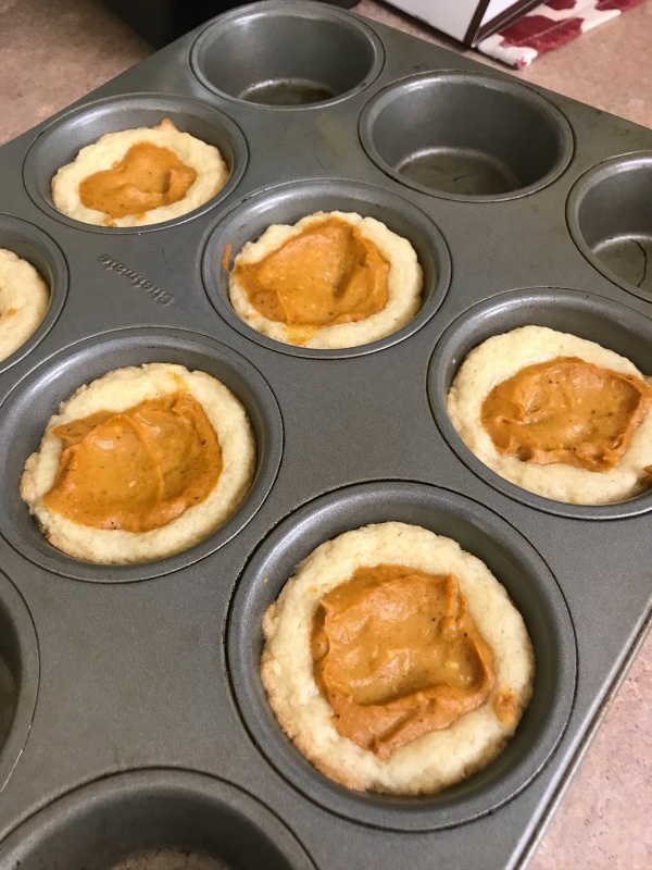 Mini Pumpkin Pie Cookies - before baking