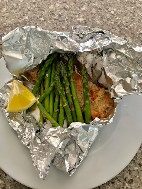 Lemony Salmon and Asparagus Foil Packets from Our Good Life