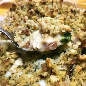 This Chicken Cordon Bleu Casserole is simple to make and has all the flavors you love about the classic dish.