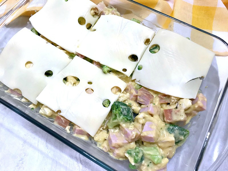 This Chicken Cordon Bleu Casserole is simple to make and has all the flavors you love about the classic dish. It's a tasty dinner for any night of the week. #chicken #ham #cheese #chickencordonbleu #casserole #dinner 