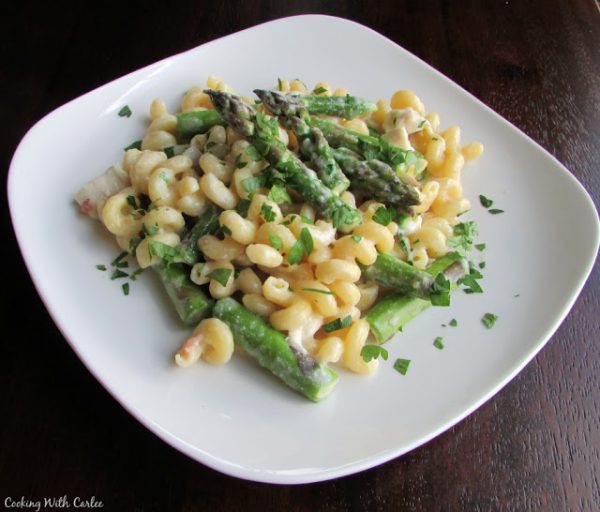 Creamy One Pot ABC Pasta (Asparagus, Bacon, and Chicken)