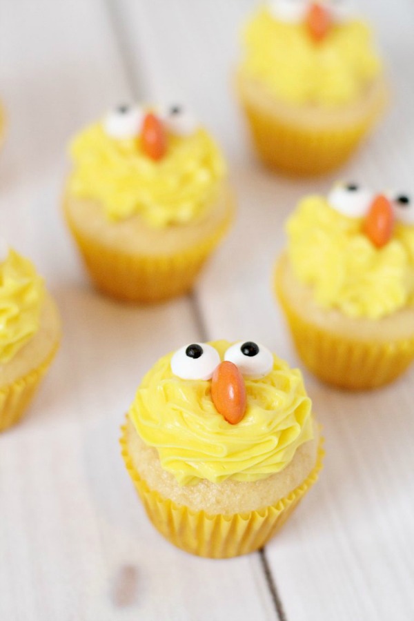 Spring Chicks Cupcakes