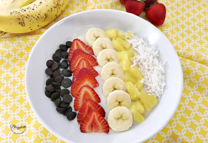 Banana Split Smoothie Bowl