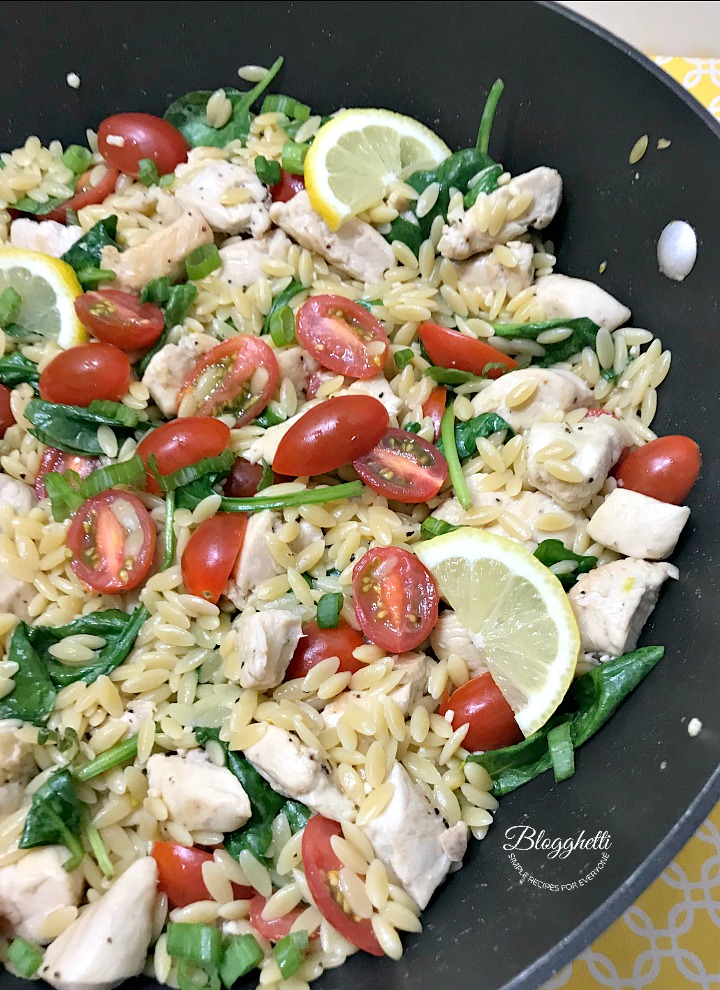 One Pot Lemon Chicken Orzo – 30 Minute Meal