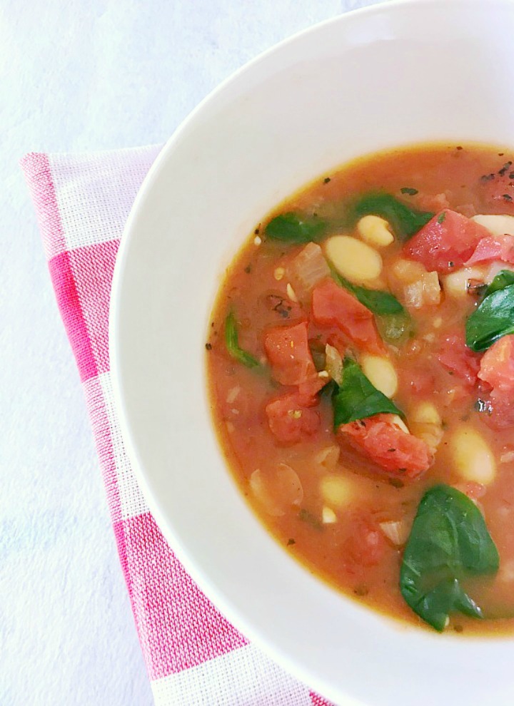 Vegan Tomato and Bean soup with spinach
