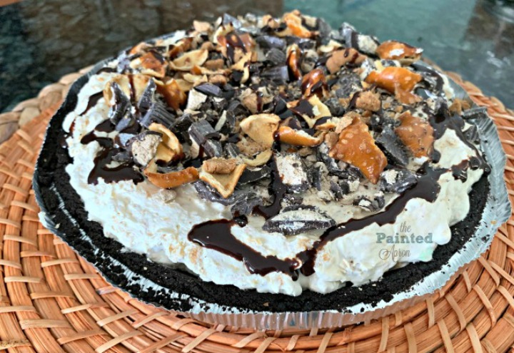 OMG This Chocolate Peanut Butter No Bake Pie