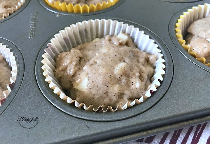 Apple Coffee Cake Muffins batter
