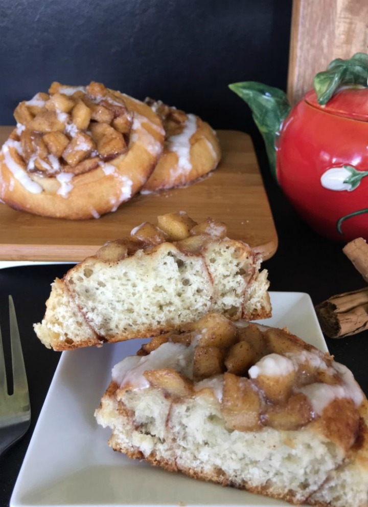 Cider-Tea-Iinfused-Apple-Cinnamon-Rolls