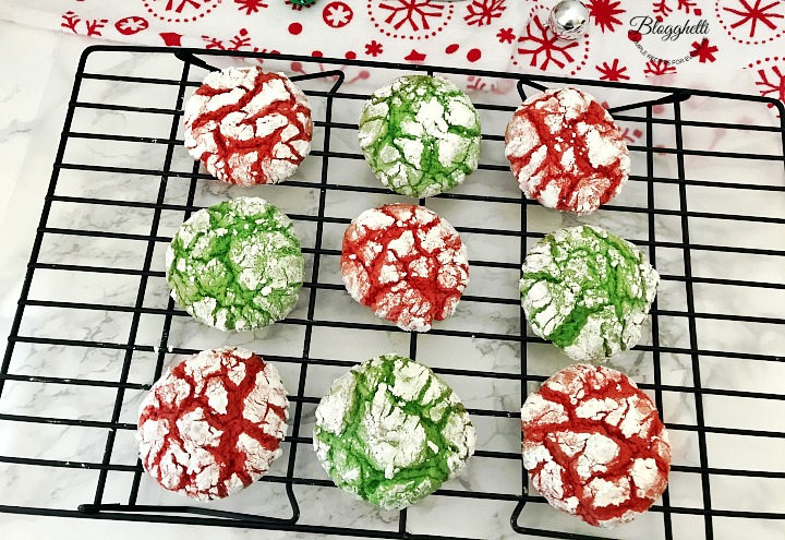 Christmas Crinkle cookies cooling on a wire rack