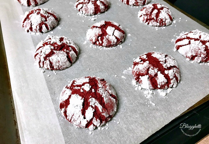 Easy Red Velvet Crinkle Cookies cooling on tray