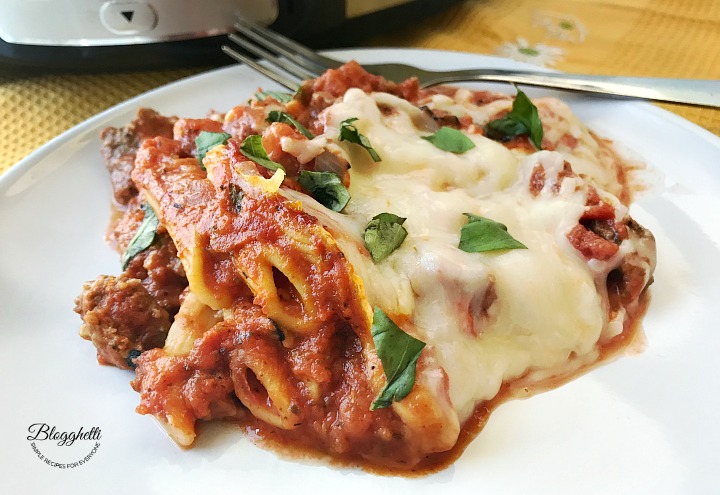 Slow Cooker Baked Ziti - feature