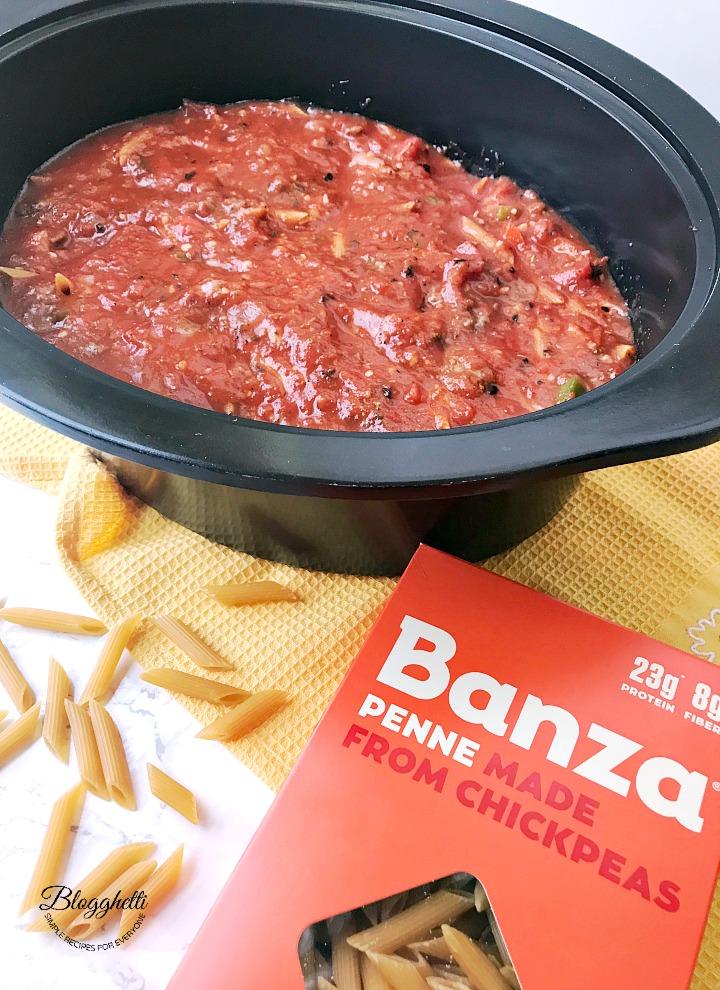preparing baked ziti using Banza pasta