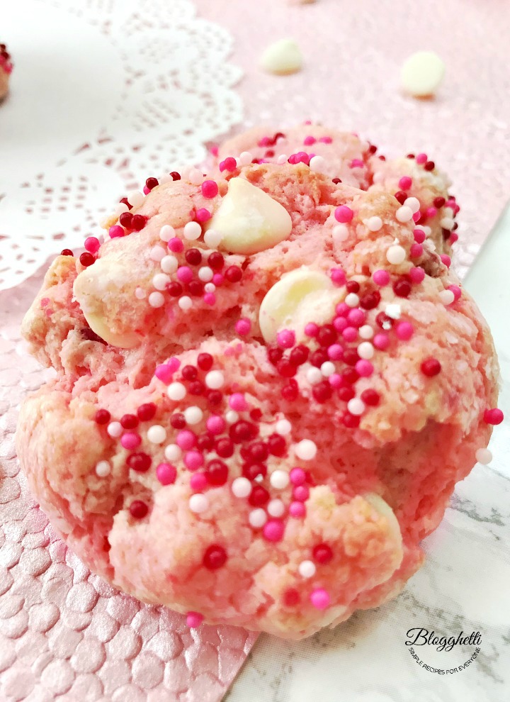 close up of strawberry cheesecake cookies with white chocolate