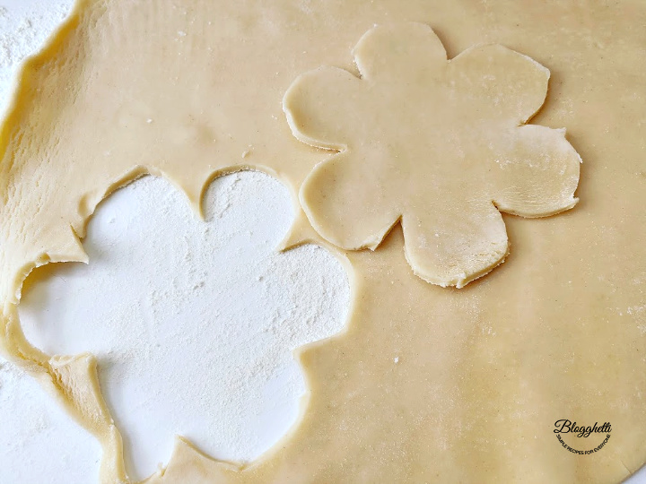cutting flower shapes from pie crust dough