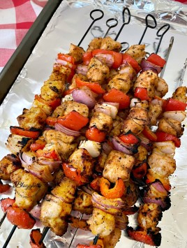 skewers with chicken and vegetables