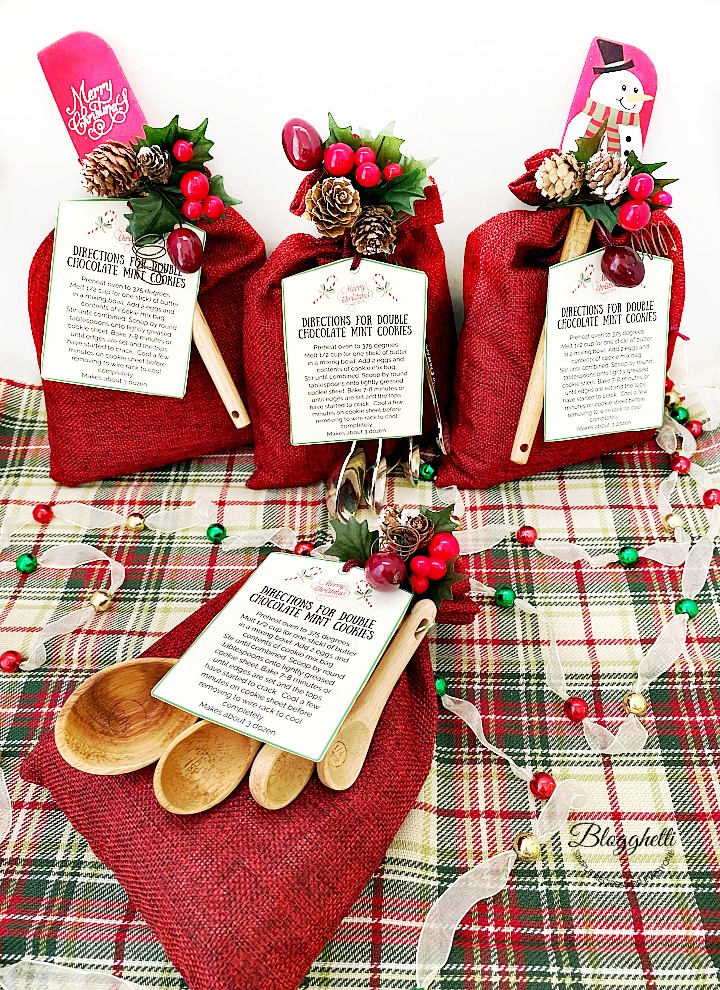 Holiday Cookie Mix Gift Sack with Printable Gift Tags