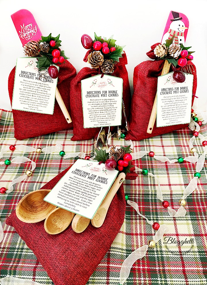 Christmas Gift Bags- Holiday Mix, Christmas Gifts