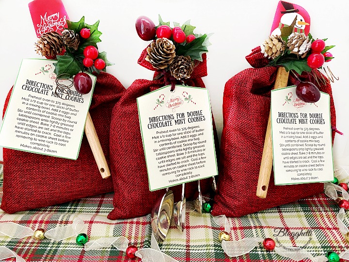 Holiday Cookie Mix Gift Sack with Printable Gift Tags