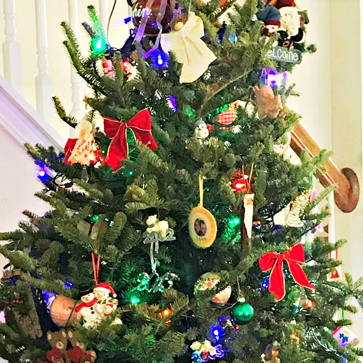 Christmas tree decorations top