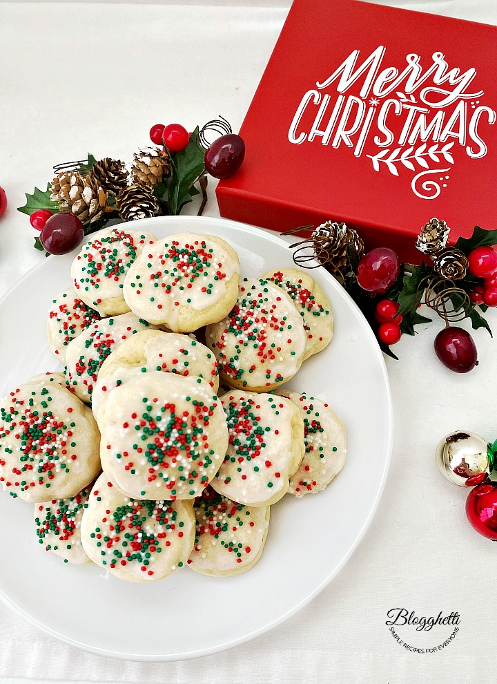 Italian Christmas Cookies on plate with holiday decor