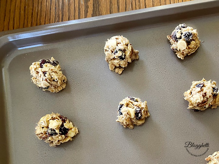 oatmeal cookie dough on cookie sheet