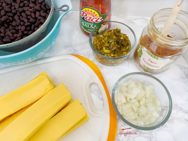 ingredients for slow cooker vegetarian cheese dip