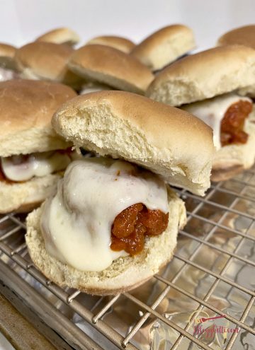 slow cooker meatball sliders with provolone cheese