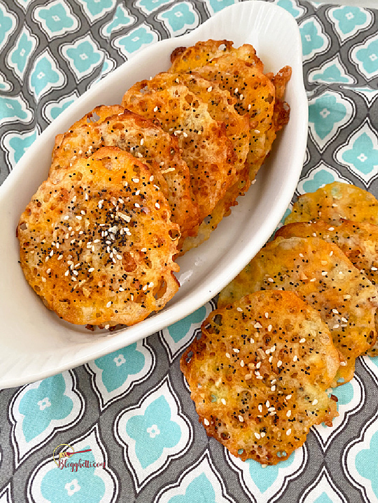 Keto Everything Bagel Seasoning Cheese Crisps