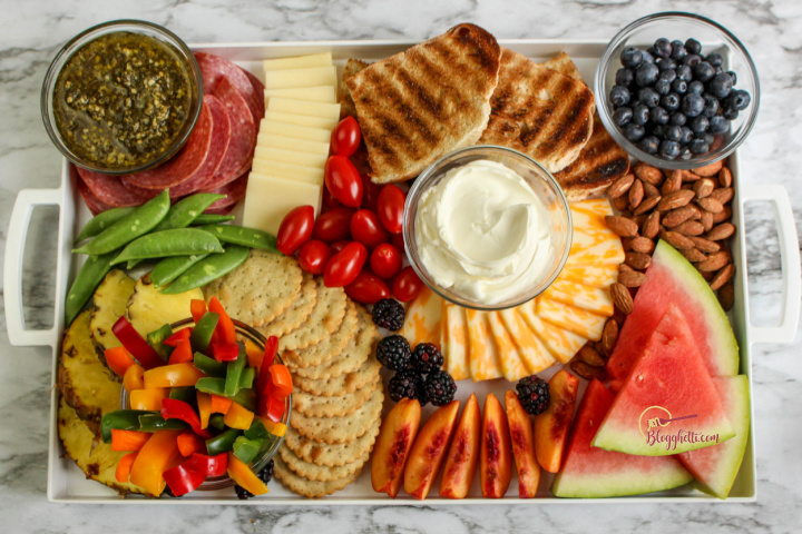 Easy Summer Charcuterie Board - Strawberry Blondie Kitchen