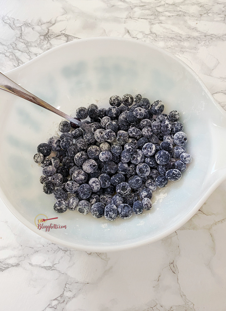 bowl of blueberries dusted with flour