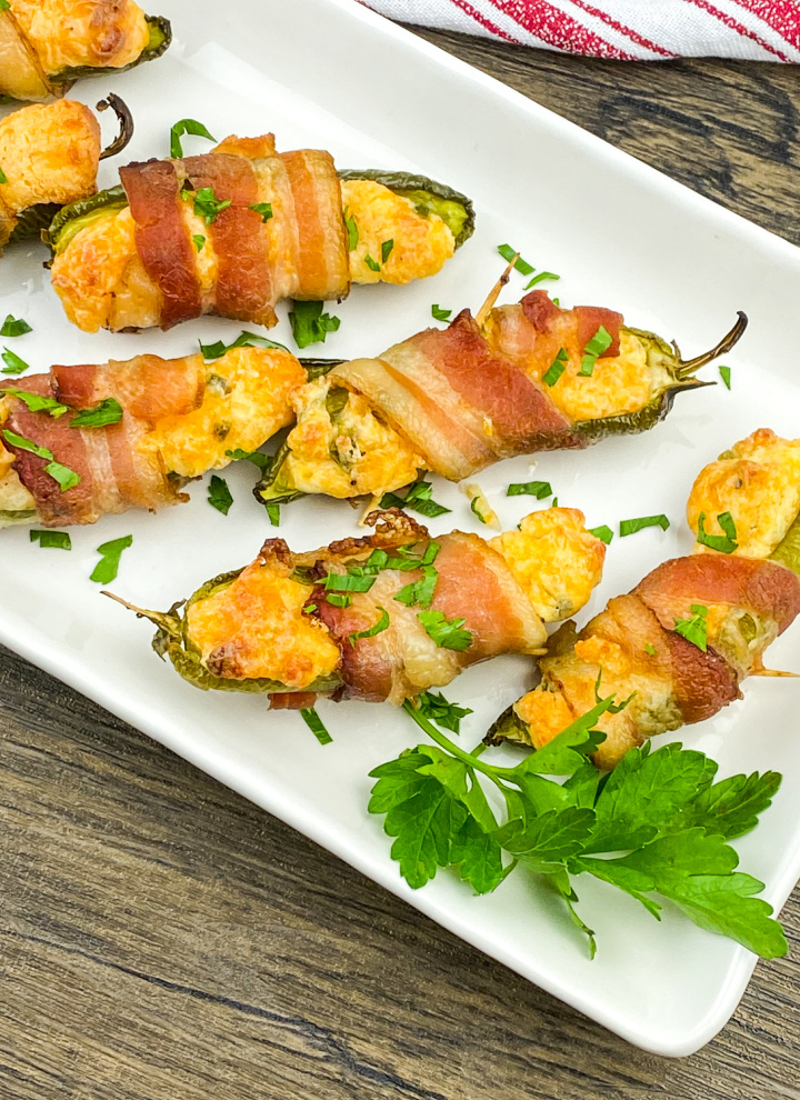 Bacon-Wrapped Jalapeño Poppers