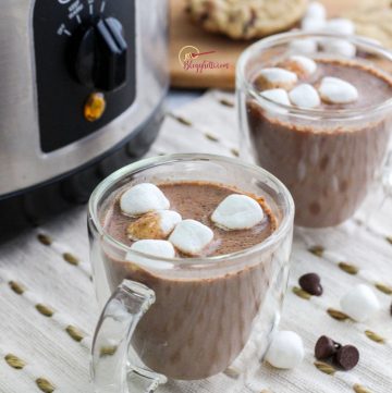 mugs of hot chocolate with slow cooker