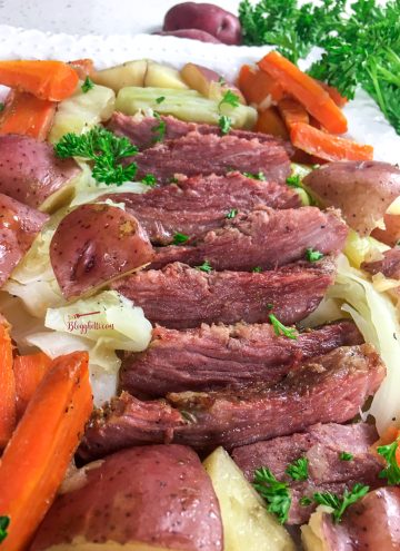 corned beef and cabbage dinner made in the instant pot