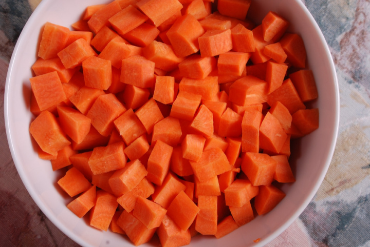 bowl of diced carrots