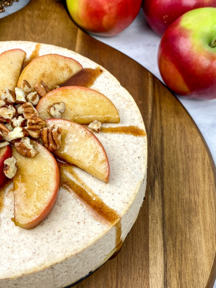 up close view of apple cinnamon cheesecake made in the instant pot