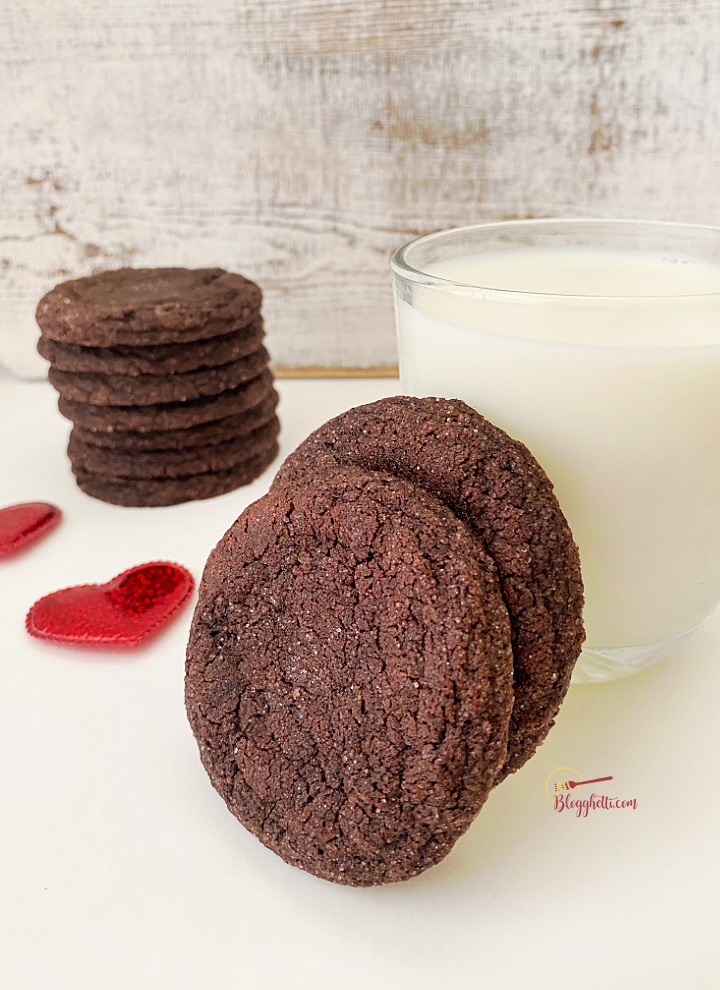 Have you ever made Chocolate Sugar Cookies? They are one delicious cookie.  Easy to make and no cookie cutters needed.